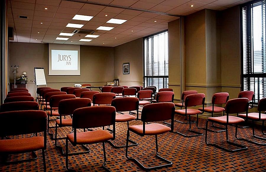 Jurys 4*